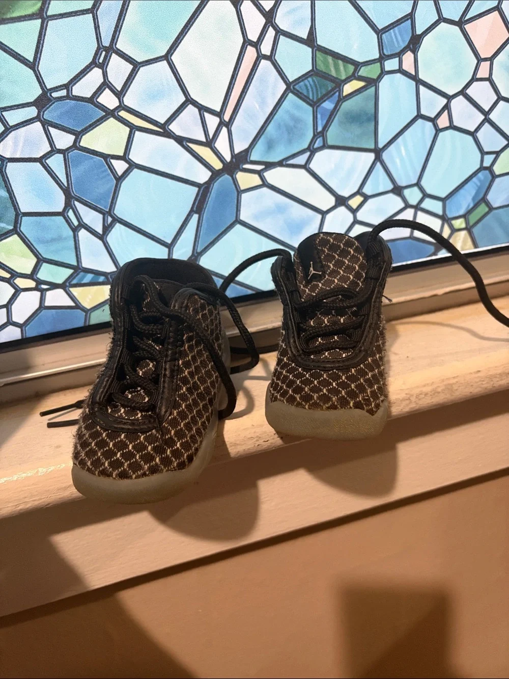 Jordan Black Patterned Kids Sneakers with glow soles